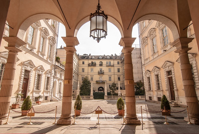 Dare la vita  Circolo dei lettori Torino